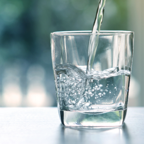 drink water tegen oprispingen