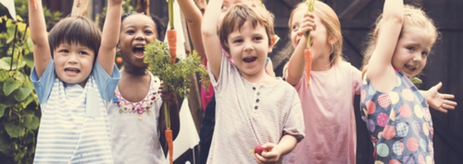 Gezondeten.nl Waarom zijn groenten en fruit belangrijk voor jonge kinderen?